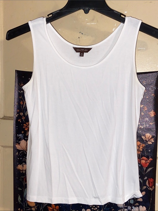 Multiples Tops - MULTIPLES WHITE TANK TOP EUC